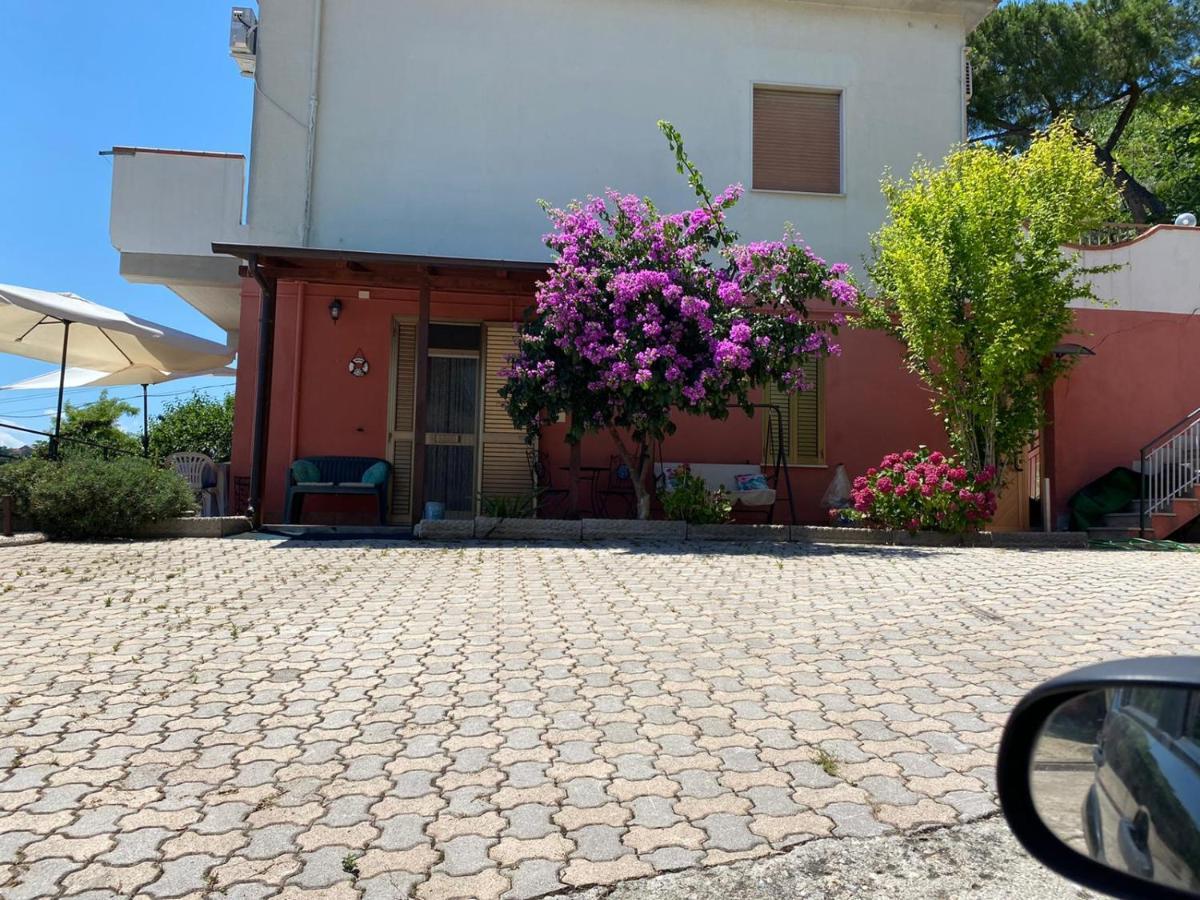 B&B Santa Lucia Silvi Paese Exterior photo