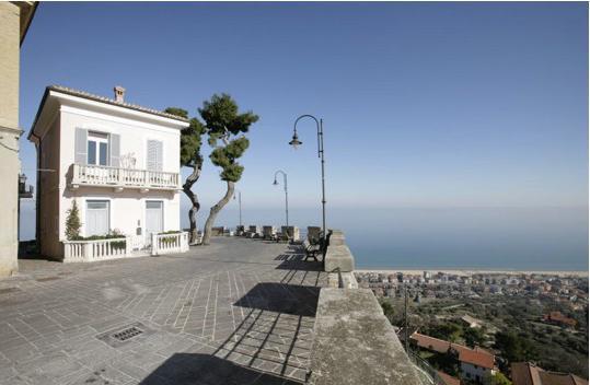 B&B Santa Lucia Silvi Paese Exterior photo