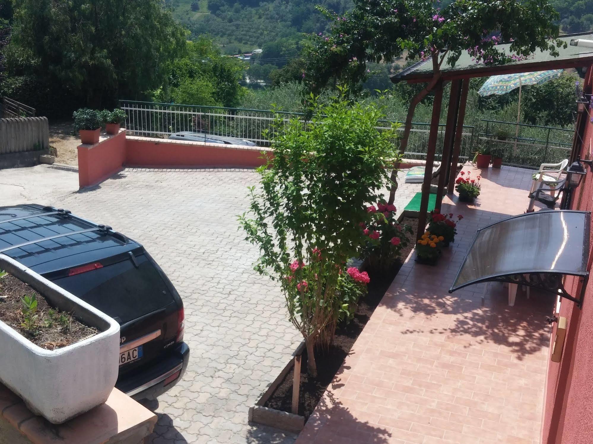 B&B Santa Lucia Silvi Paese Exterior photo